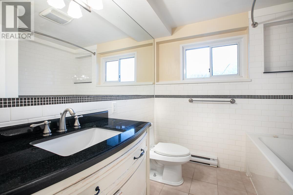 Photo 14 of 5065 1 Avenue, Delta BC