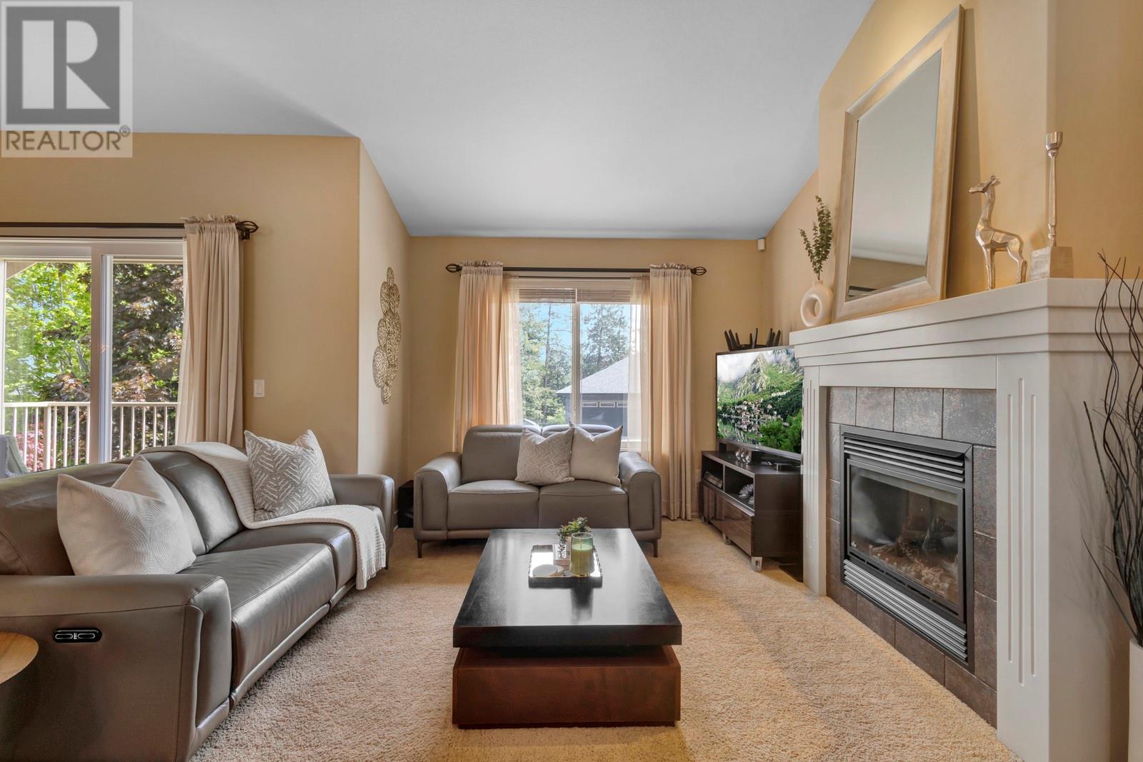  2418 Cobblestone Road, West Kelowna