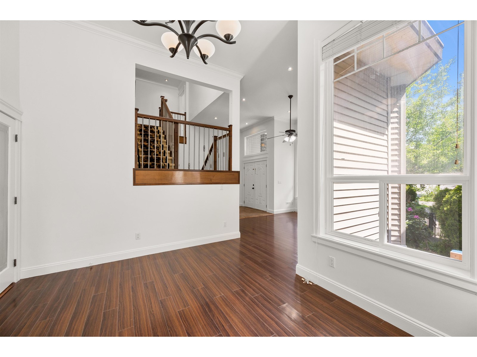 Photo 10 of 6251 141 A Street, Surrey BC
