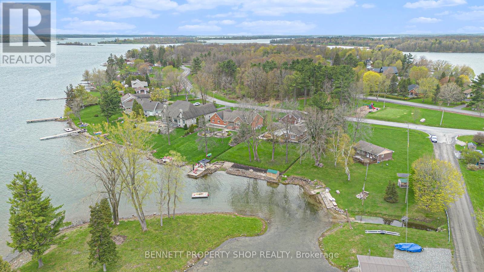 Photo 11 of 16084 Lakeside Drive, South Stormont ON