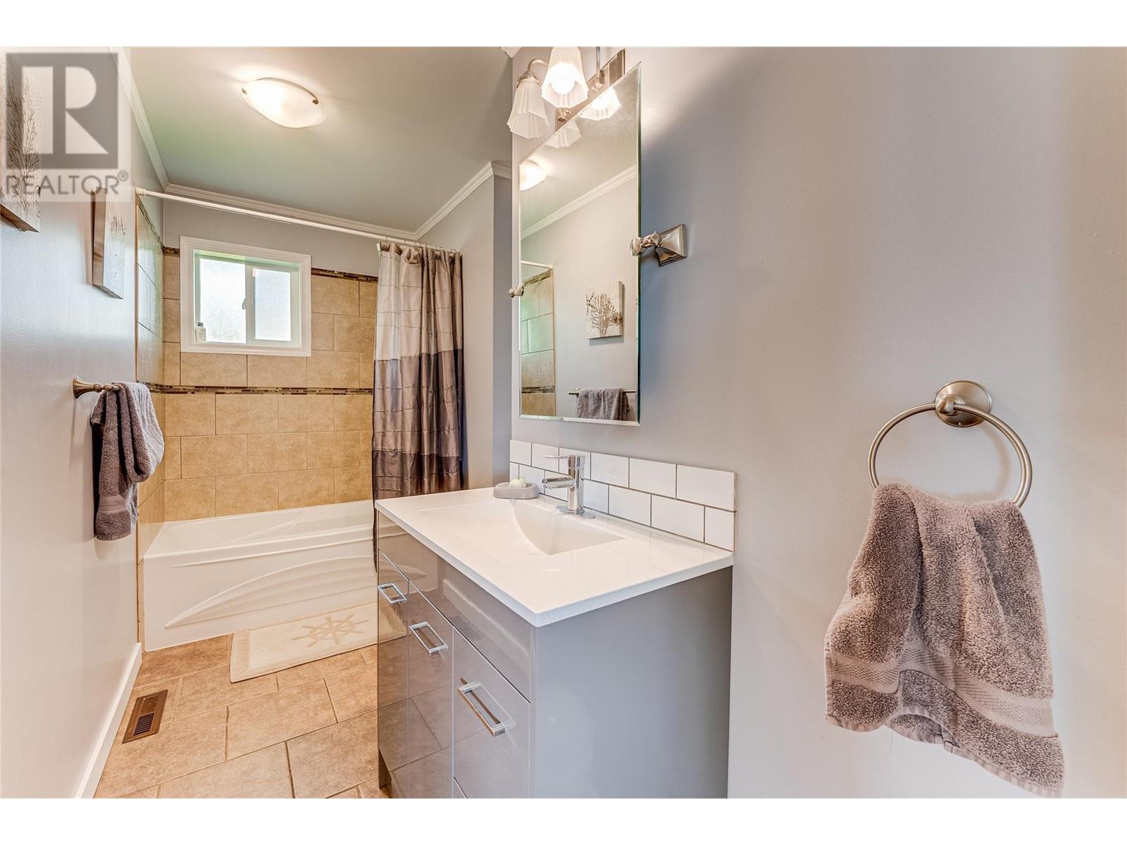  7268 L & A Road, Vernon