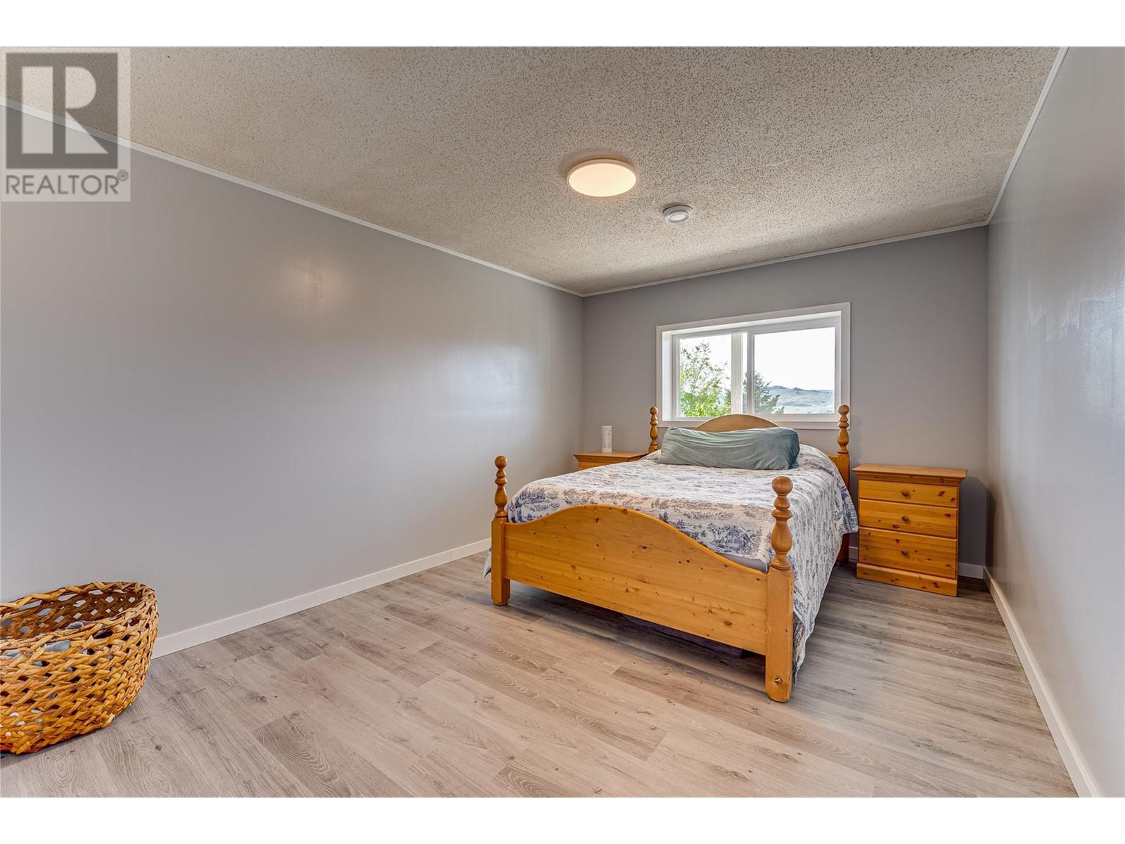  7268 L & A Road, Vernon