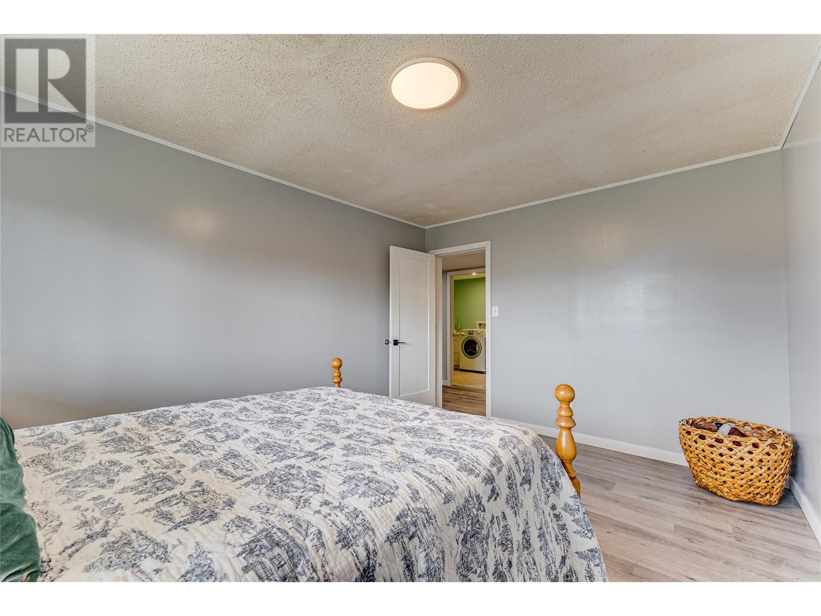  7268 L & A Road, Vernon