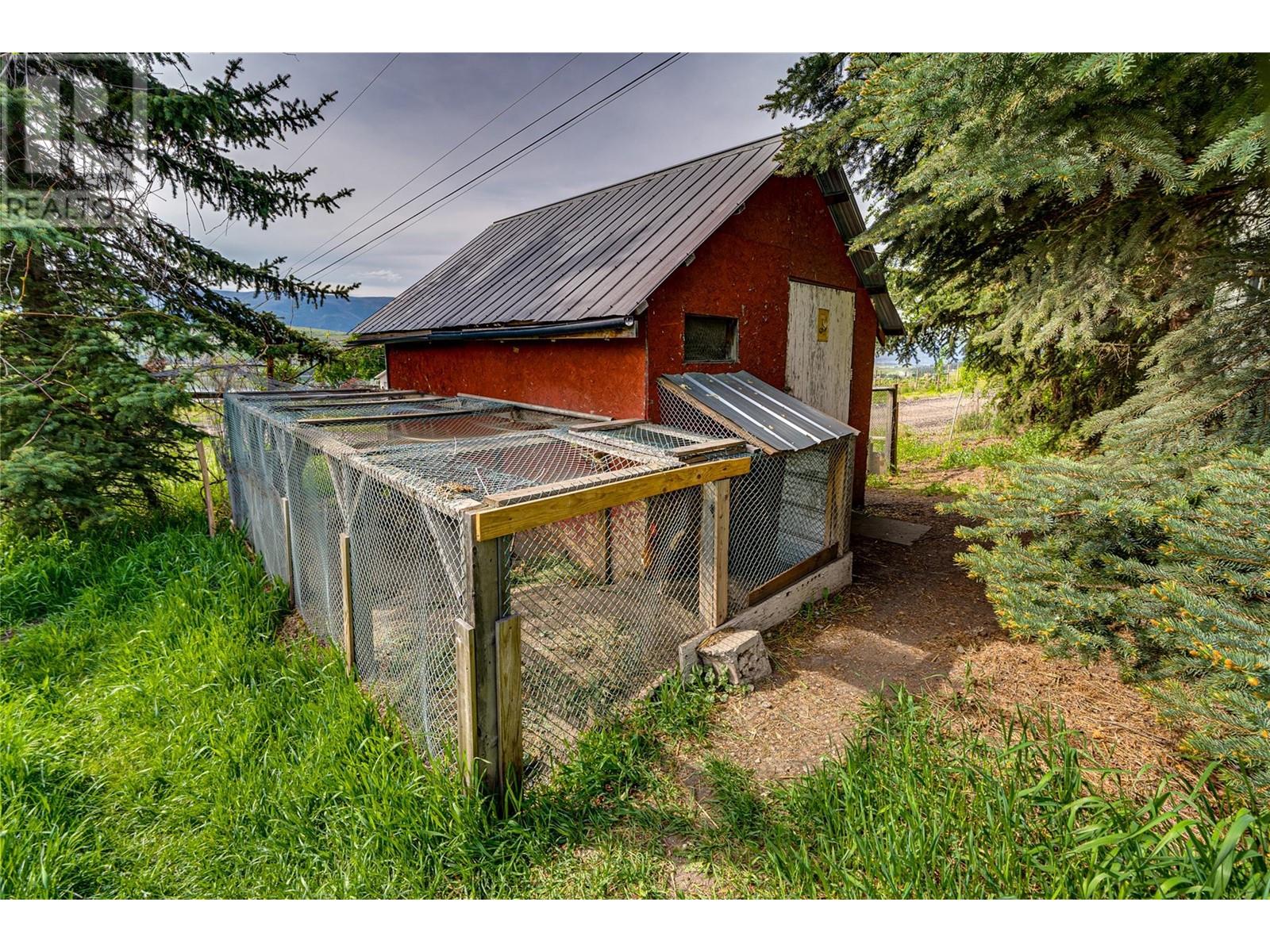  7268 L & A Road, Vernon