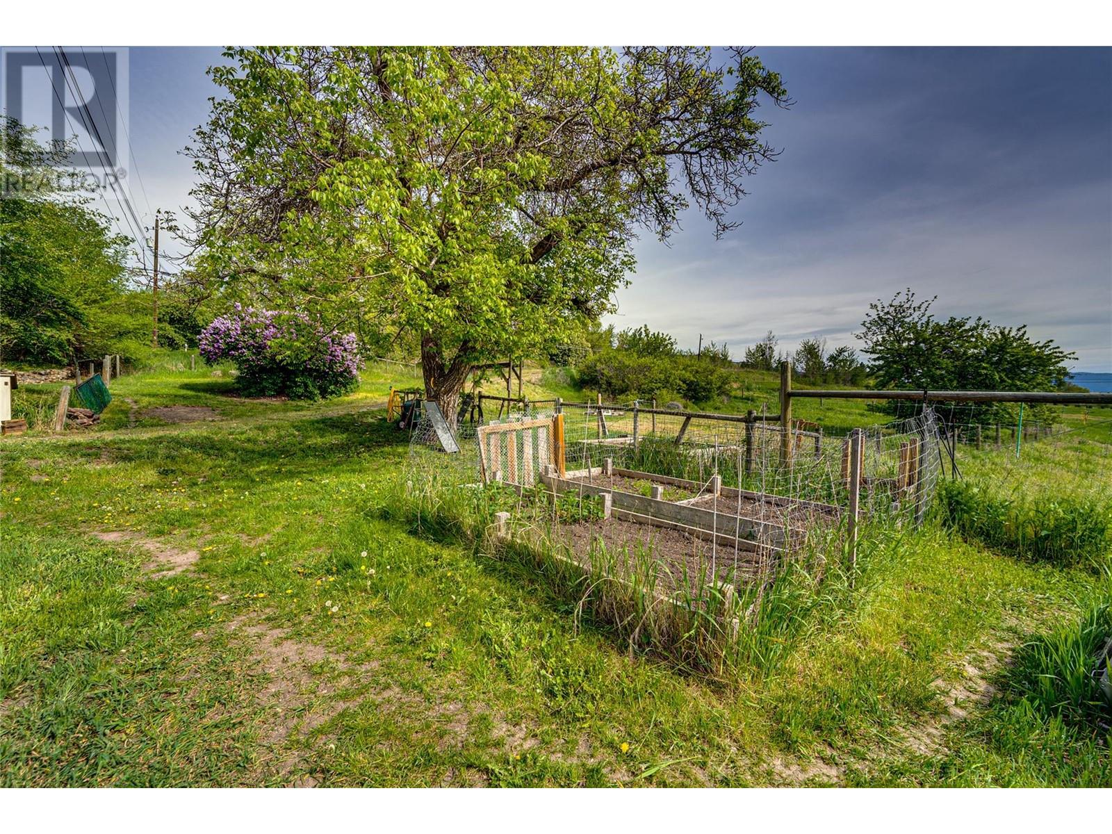  7268 L & A Road, Vernon