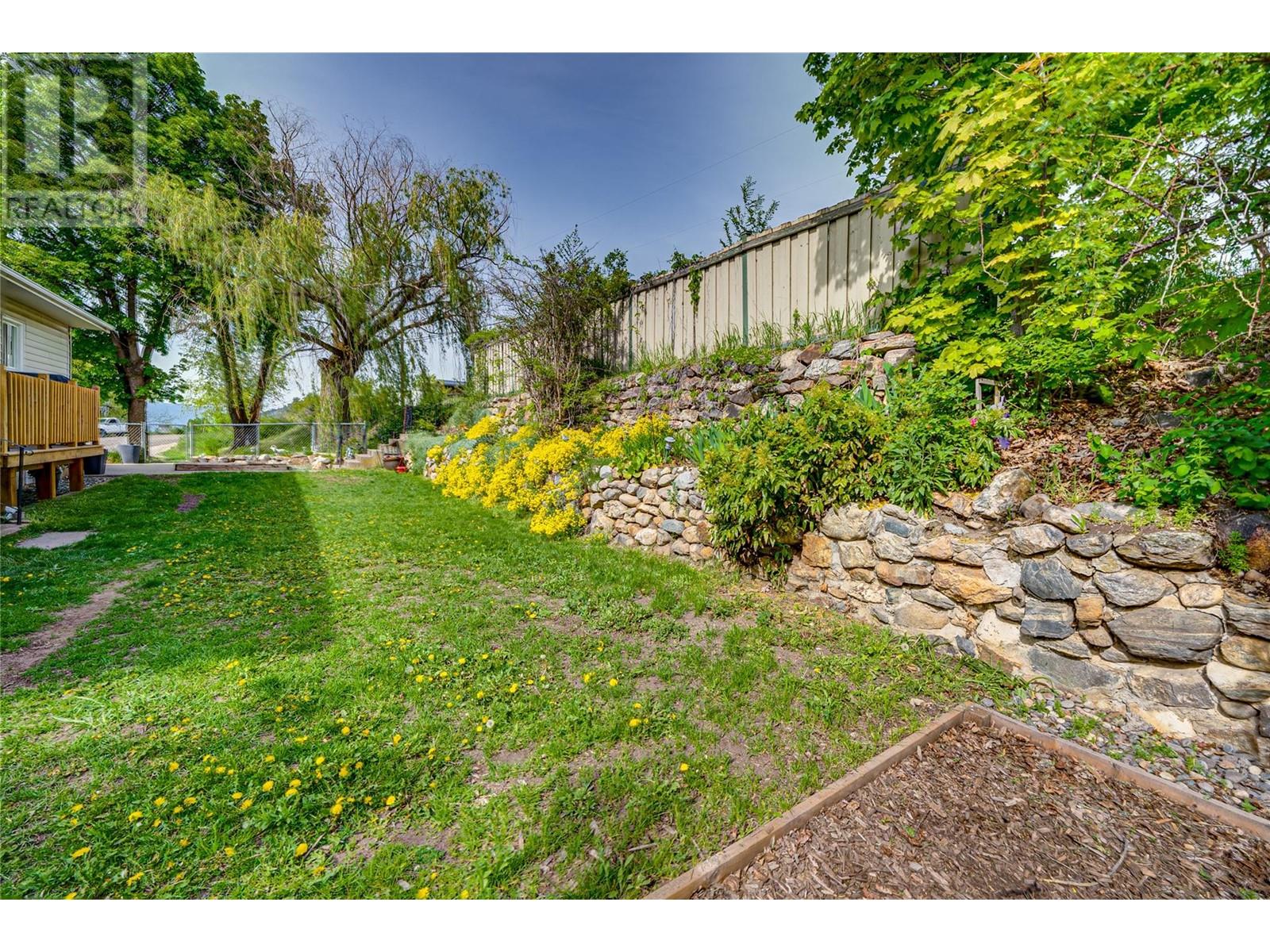  7268 L & A Road, Vernon