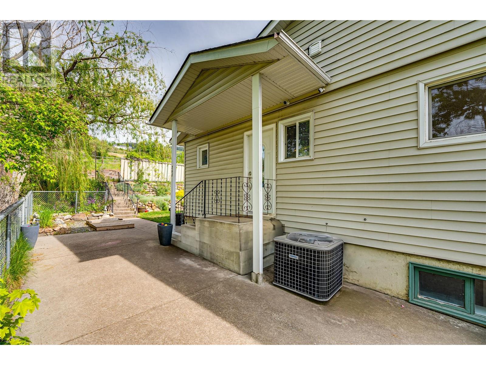  7268 L & A Road, Vernon