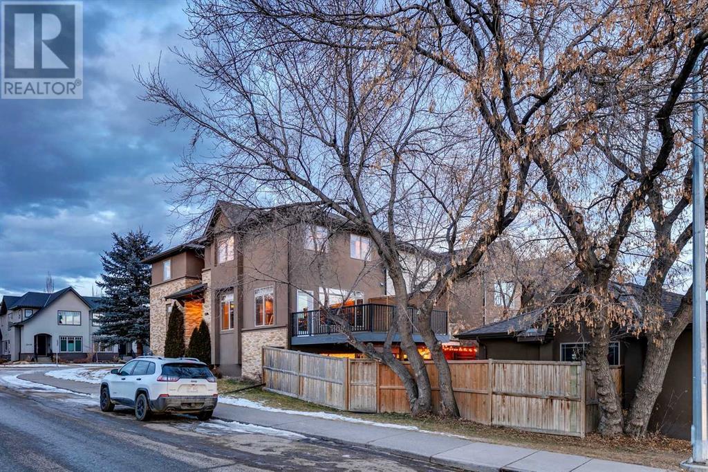 Single Family House for Sale in   Street SW Richmond Calgary 