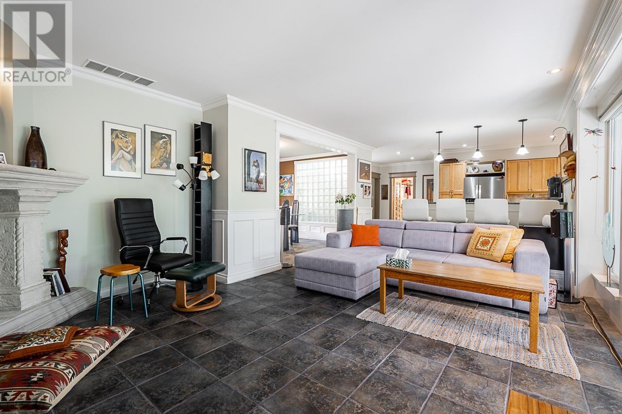 Photo 13 of 5823 Highfield Drive, Burnaby BC
