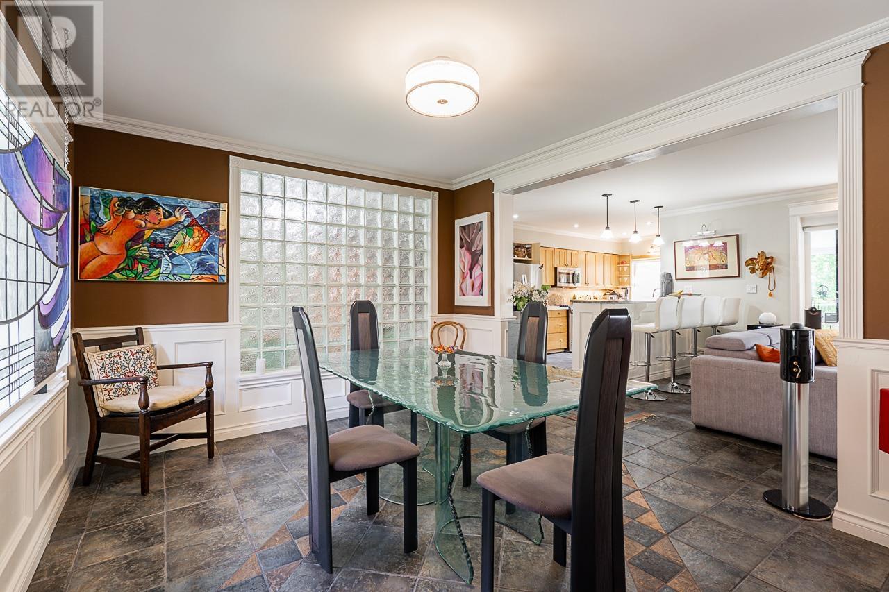 Photo 7 of 5823 Highfield Drive, Burnaby BC