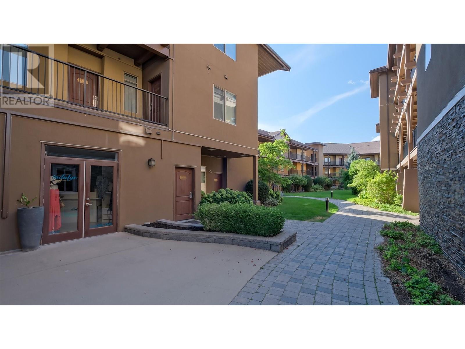#2102 4042 PRITCHARD DRIVE - Image 29