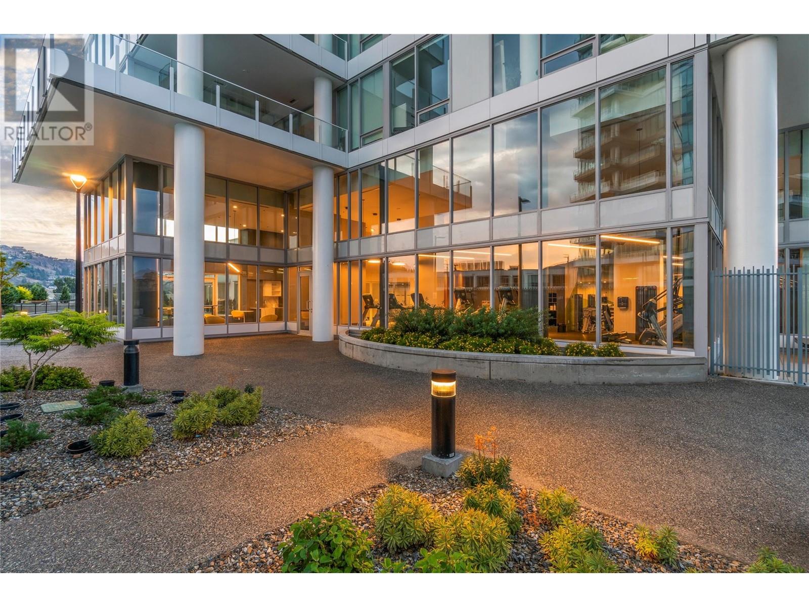 704 1181 Sunset Drive, Kelowna