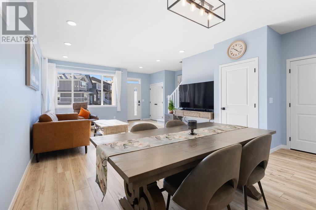 Single Family House for Sale in  Aquila Way NW Glacier Ridge Calgary 