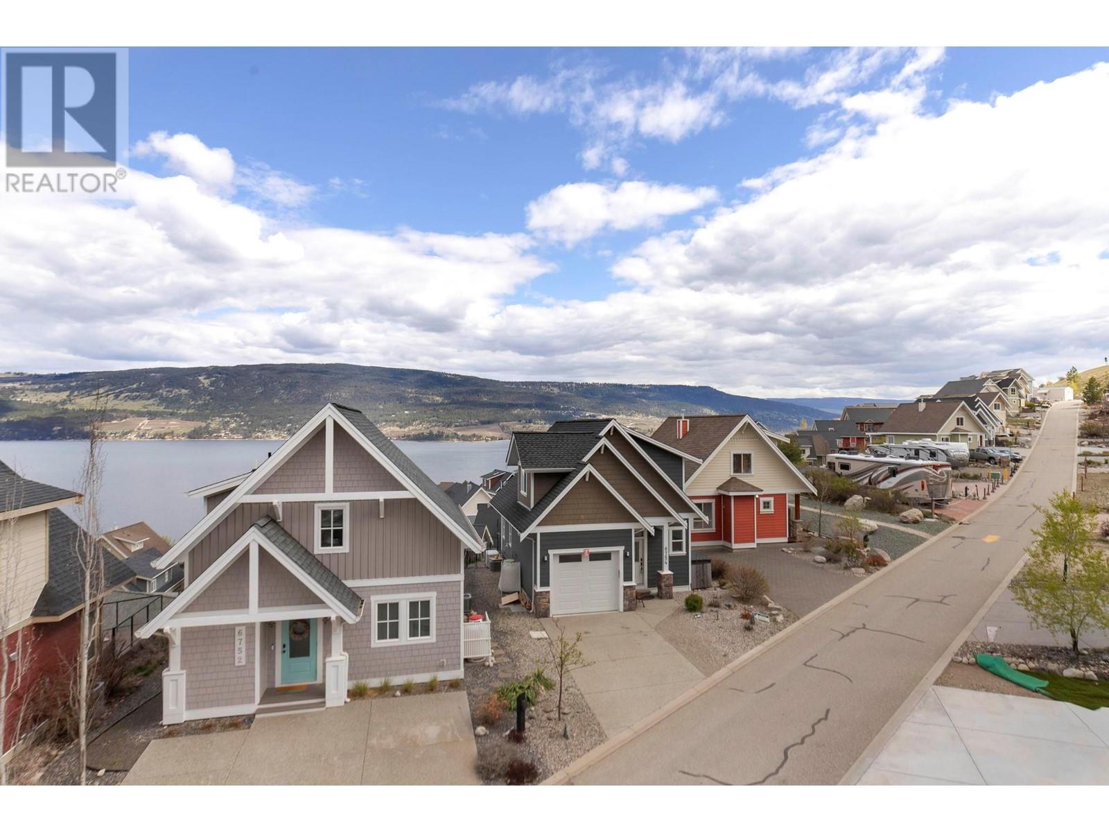  6749 La Palma Loop, Kelowna