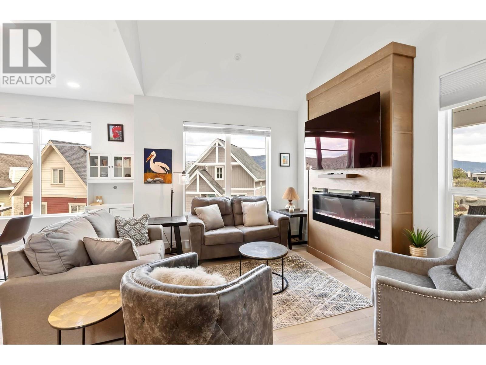  6749 La Palma Loop, Kelowna