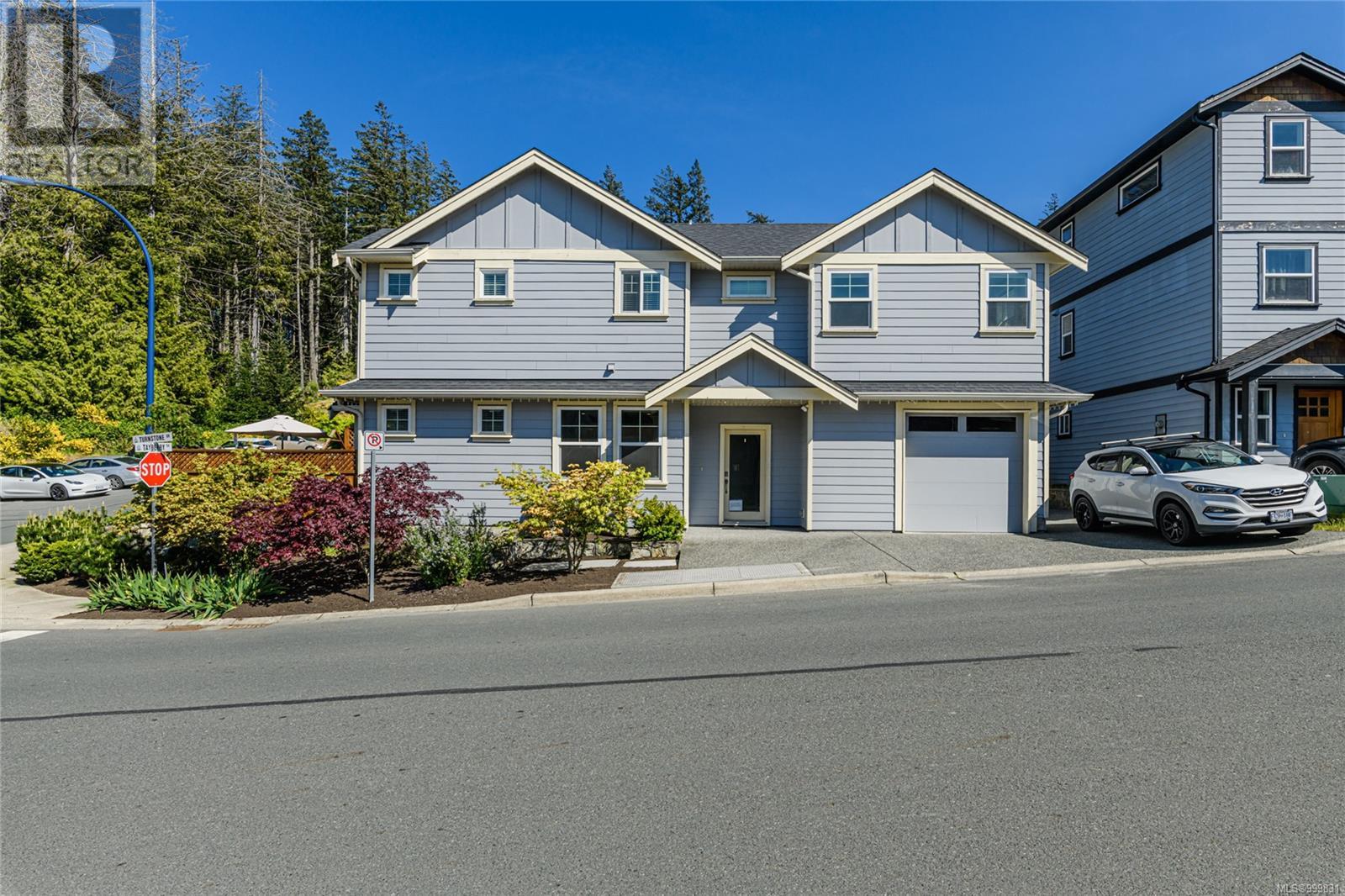  927 Tayberry Terrace, Langford