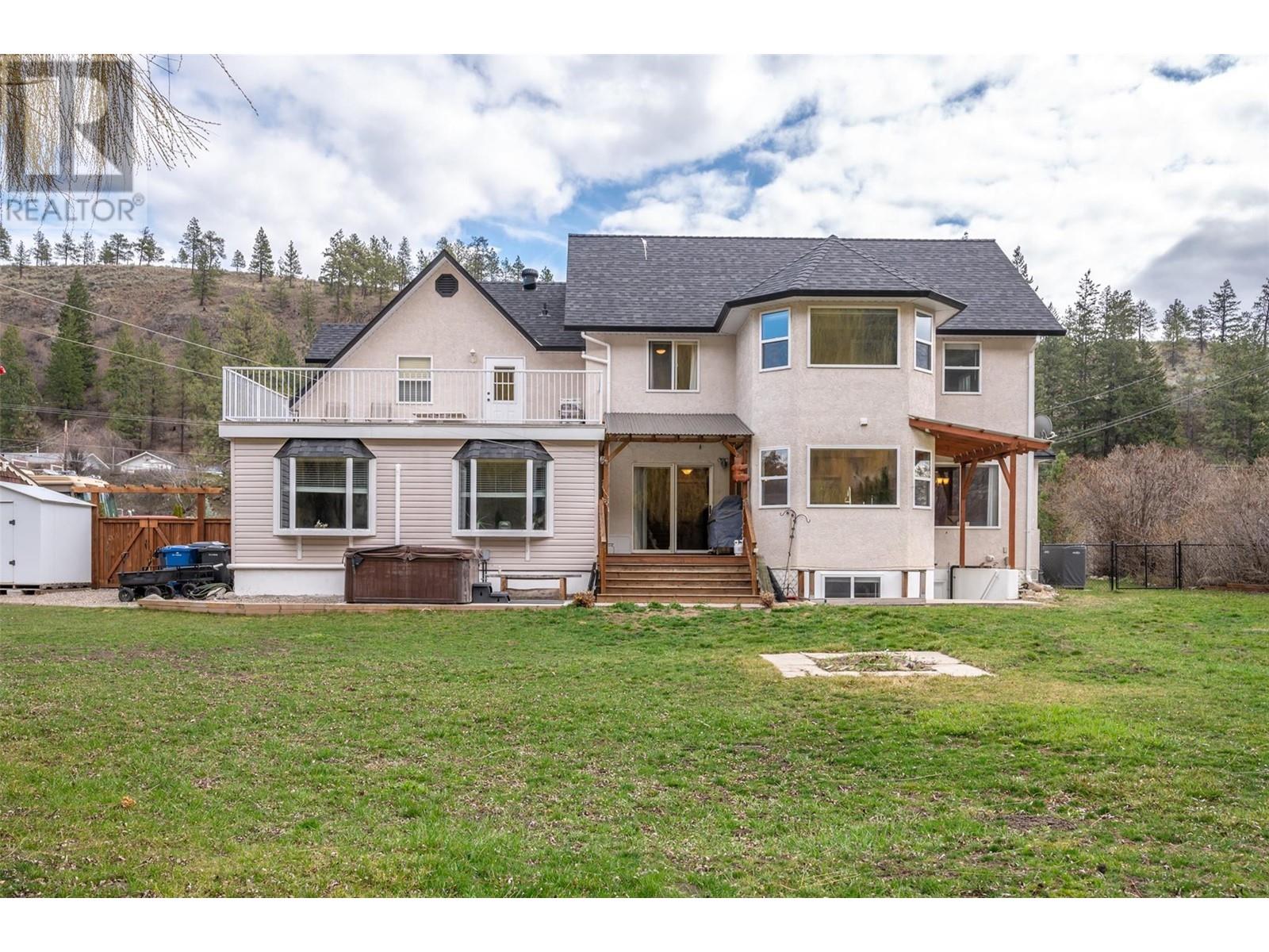 16612 Garnet Valley Road, Summerland