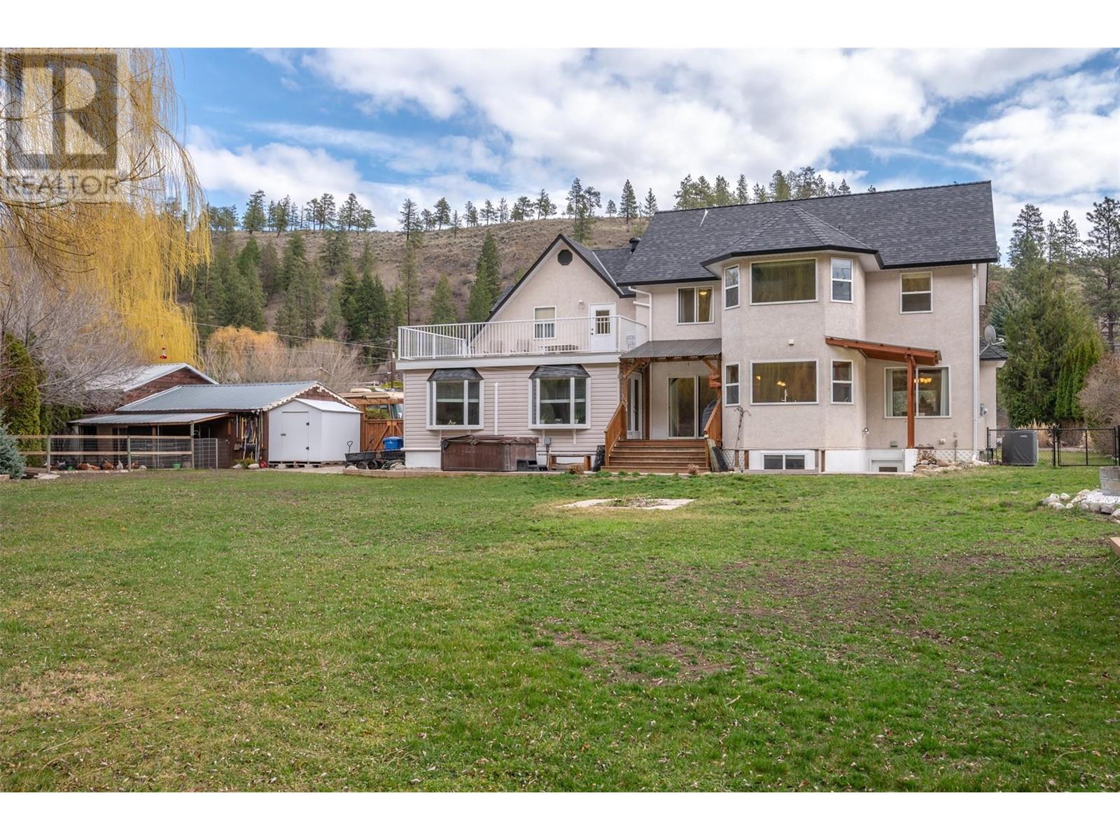 16612 Garnet Valley Road, Summerland