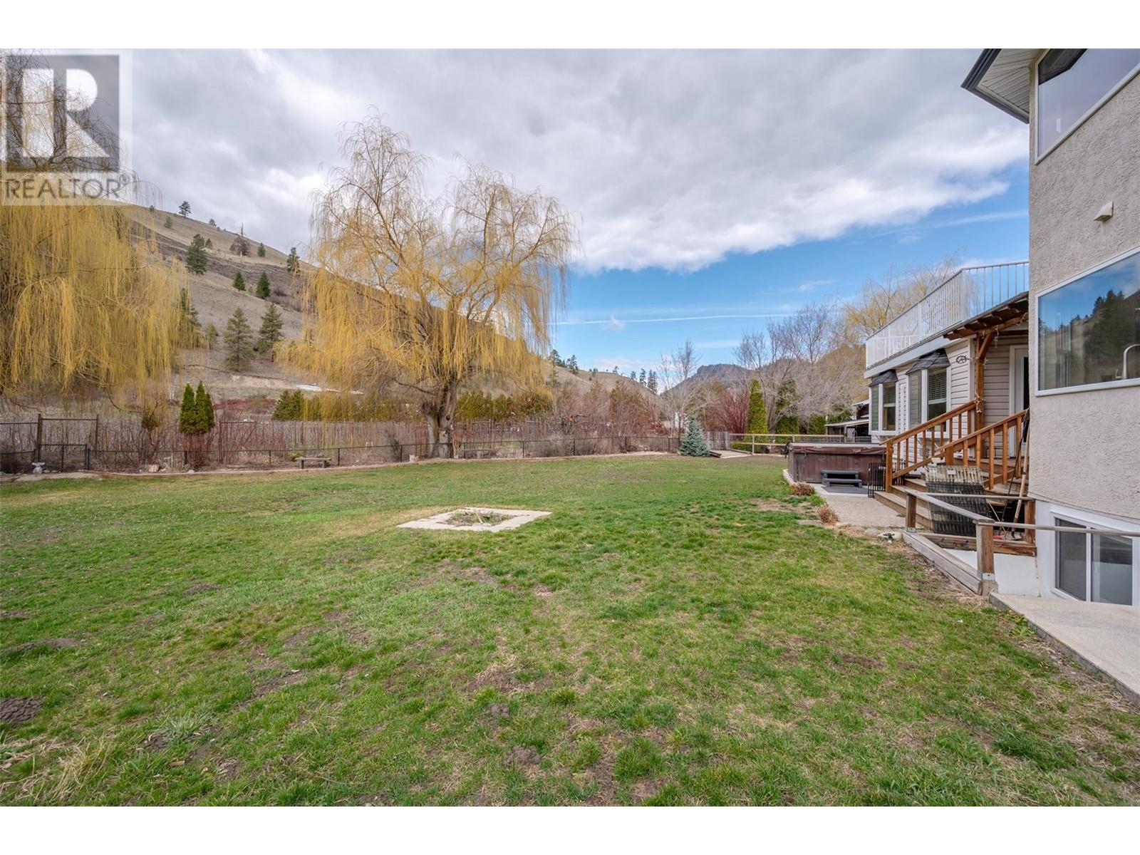16612 Garnet Valley Road, Summerland