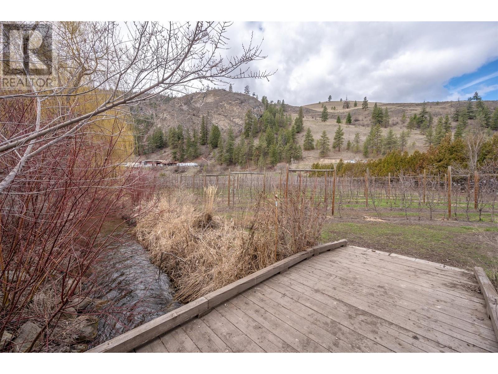 16612 Garnet Valley Road, Summerland