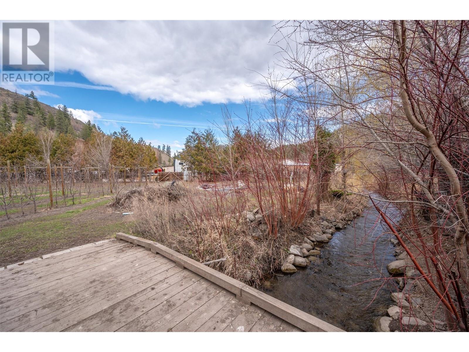 16612 Garnet Valley Road, Summerland
