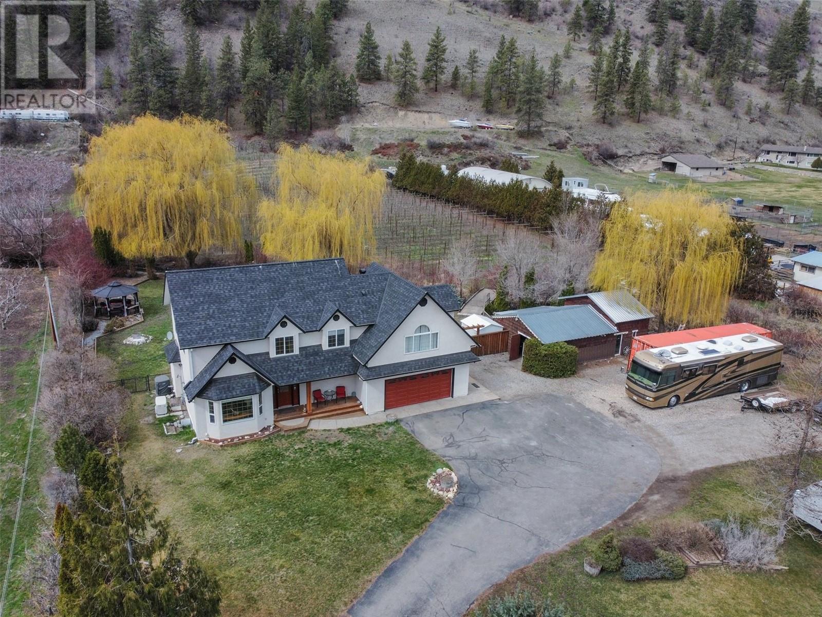 16612 Garnet Valley Road, Summerland