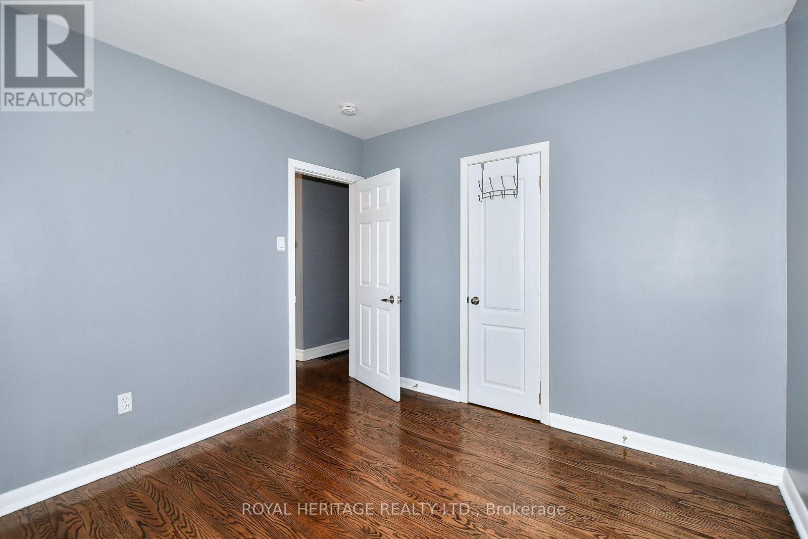 Photo 11 of 819 Brookdale Crescent, Peterborough North ON
