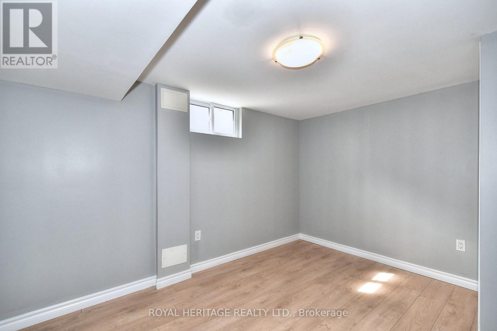 Photo 25 of 819 Brookdale Crescent, Peterborough North ON