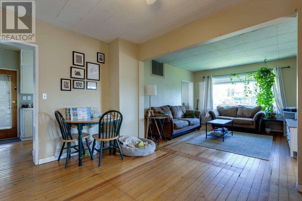  530 Patterson Avenue, Kelowna