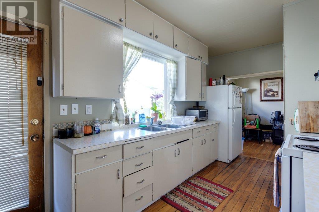  530 Patterson Avenue, Kelowna