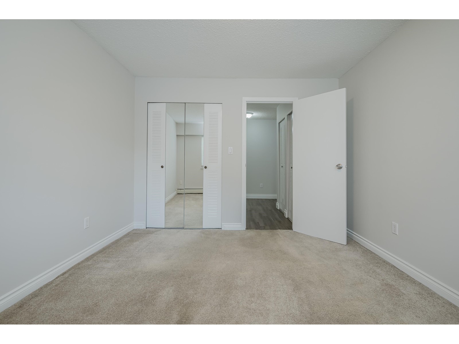 Photo 14 of 219 2551 Willow Lane, Abbotsford BC