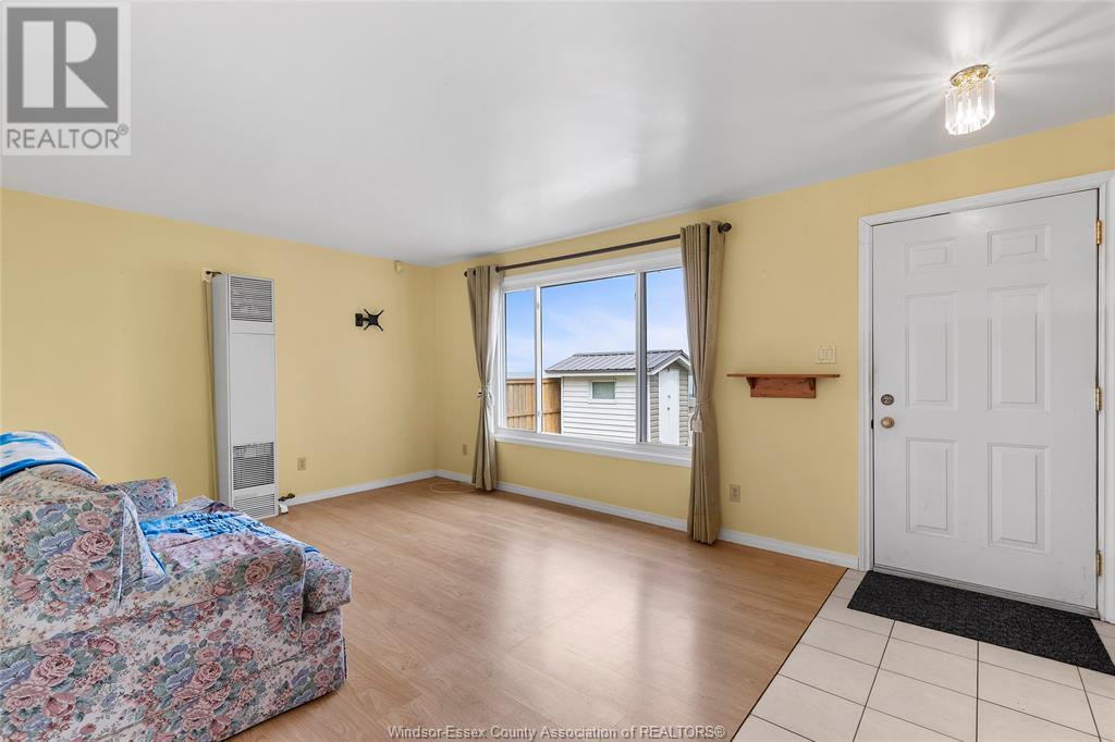 Photo 8 of 156 Lakeshore, Leamington ON