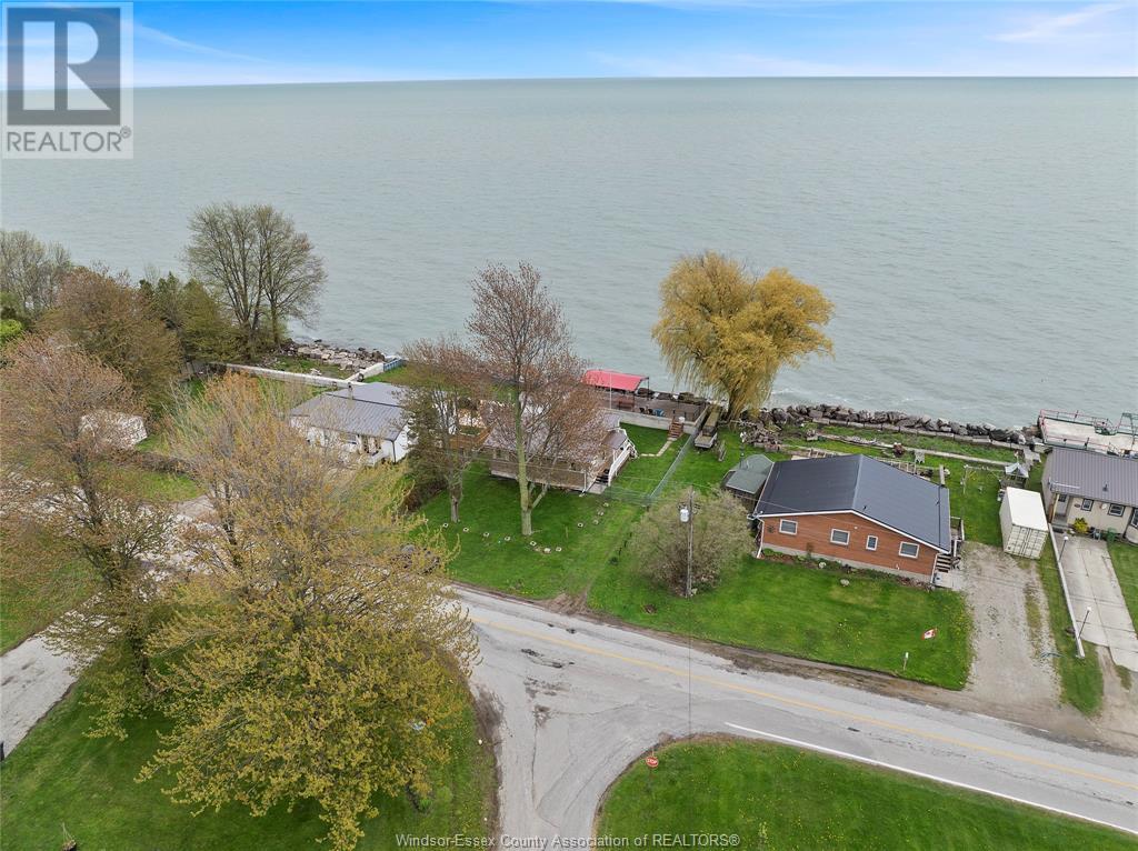 Photo 31 of 156 Lakeshore, Leamington ON