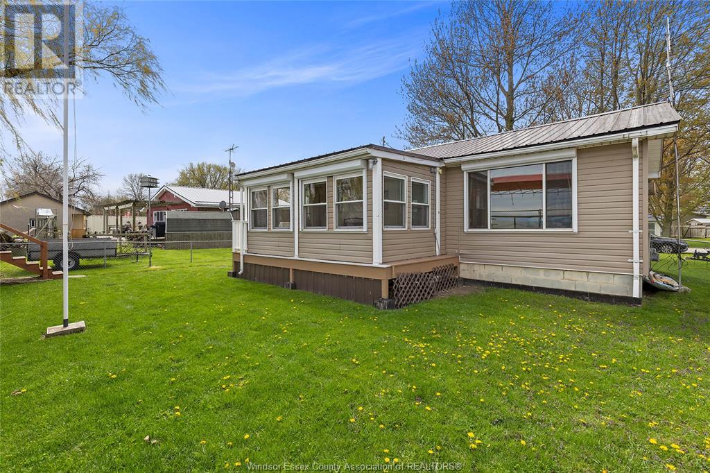 Photo 22 of 156 Lakeshore, Leamington ON