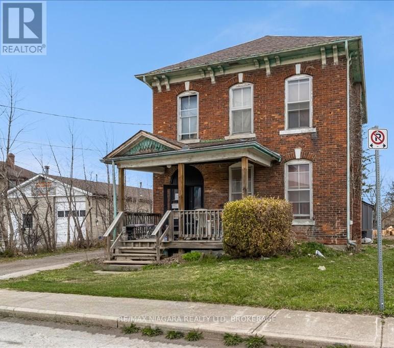 Photo 1 of 49 Turner Crescent, St Catharines ON