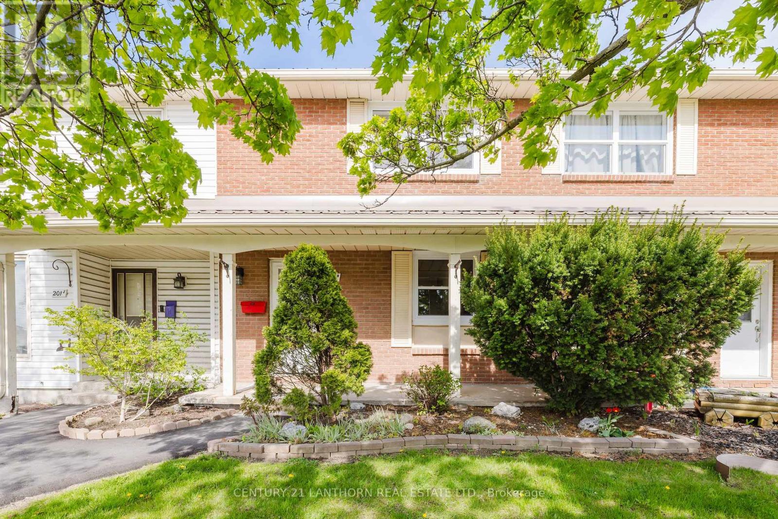 Photo 2 of H 201 North Park Street, Belleville ON