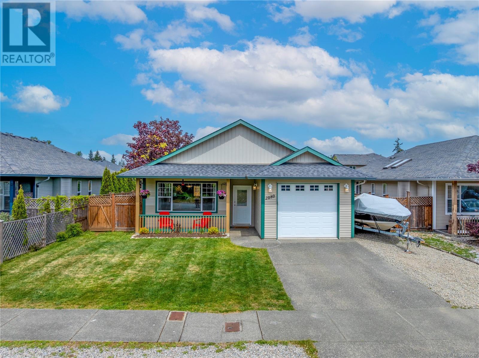2880 Bruce St, Cumberland