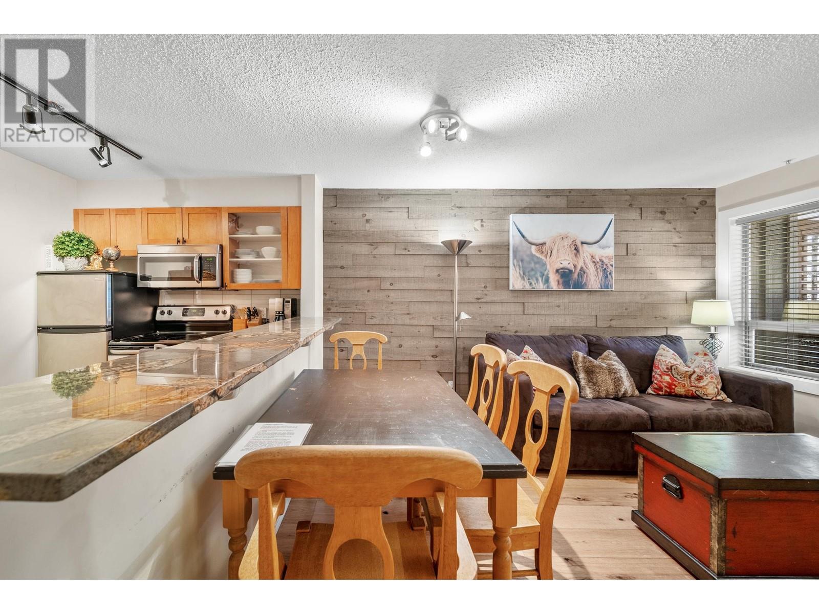7/7a 4388 NORTHLANDS BOULEVARD, Whistler