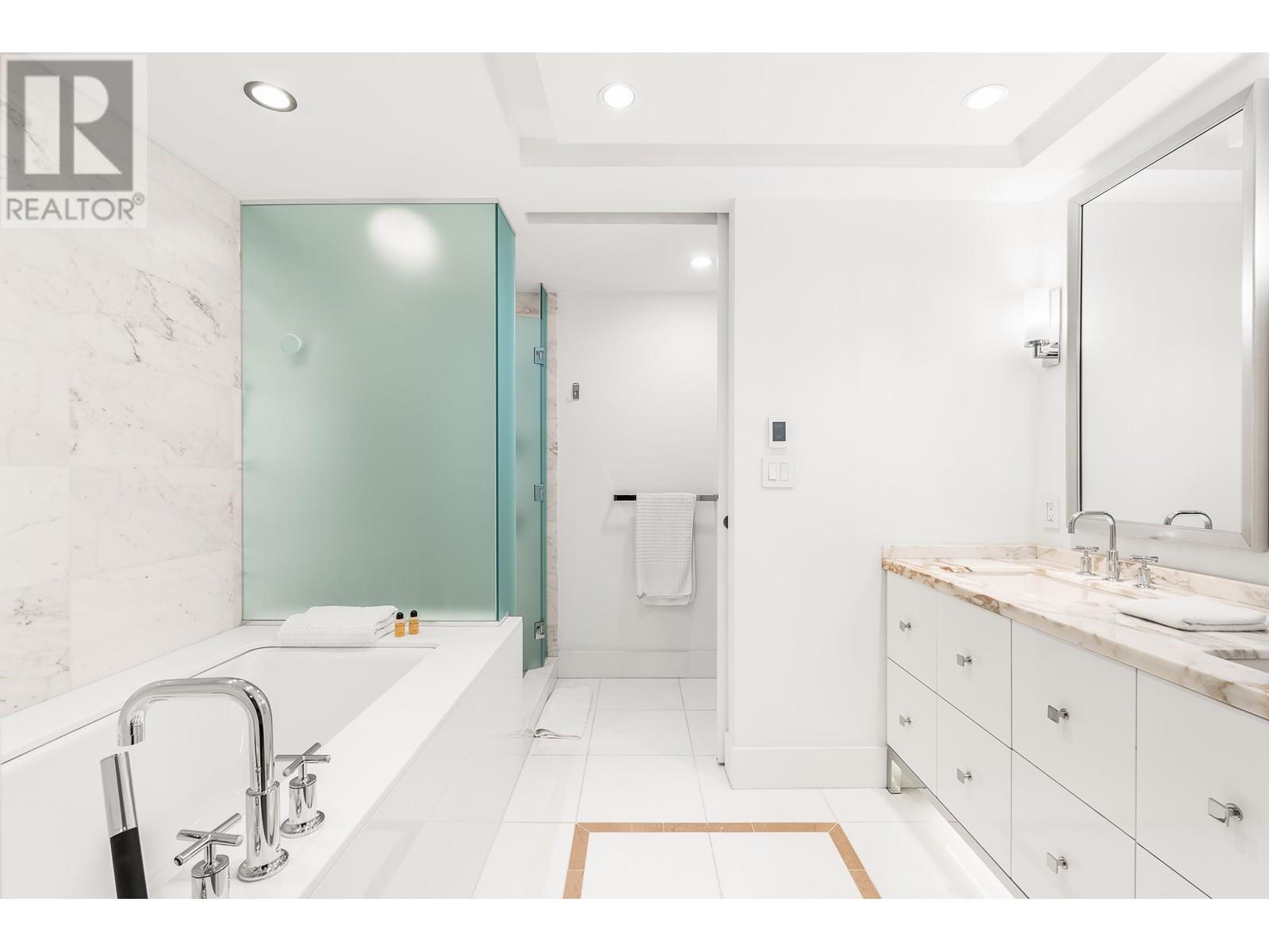Photo 21 of 2902 667 Howe Street, Vancouver BC