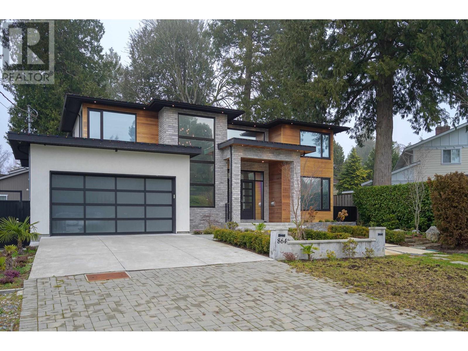 864 PACIFIC Drive, Delta