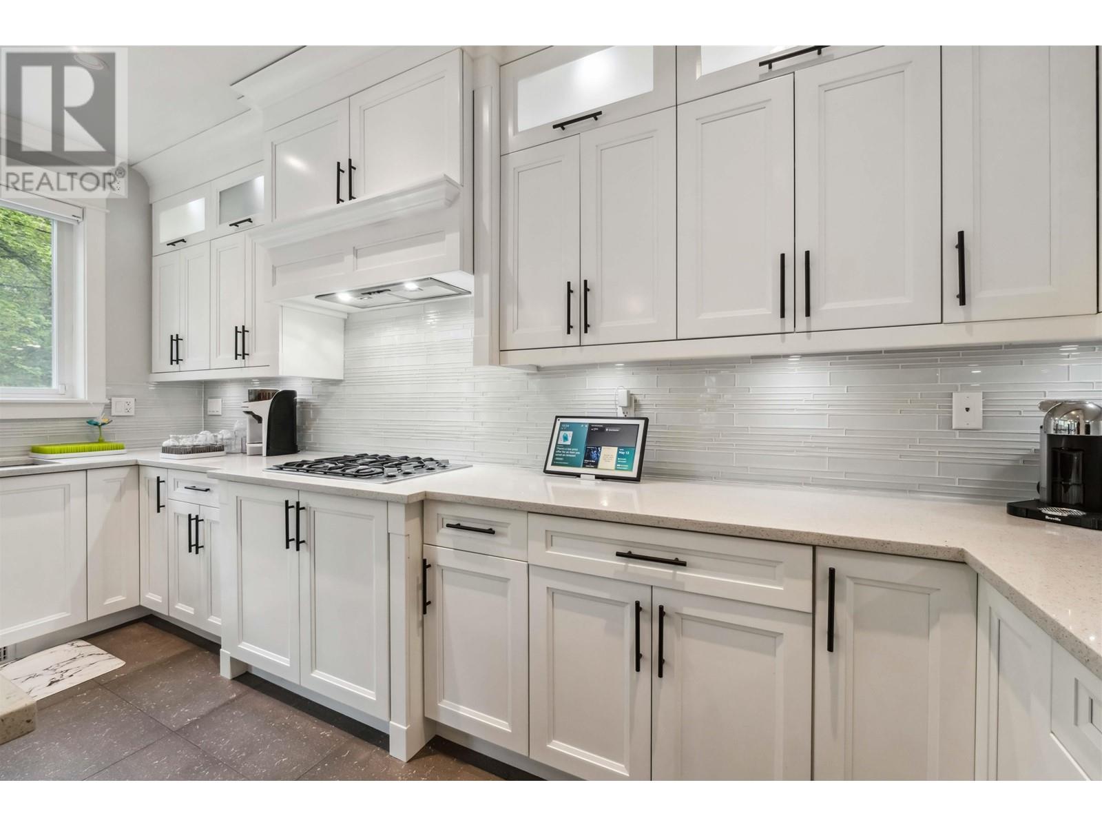 Photo 14 of 11718 236 Street, Maple Ridge BC