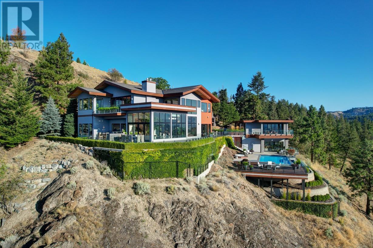 733 Forestridge Lane, Kelowna