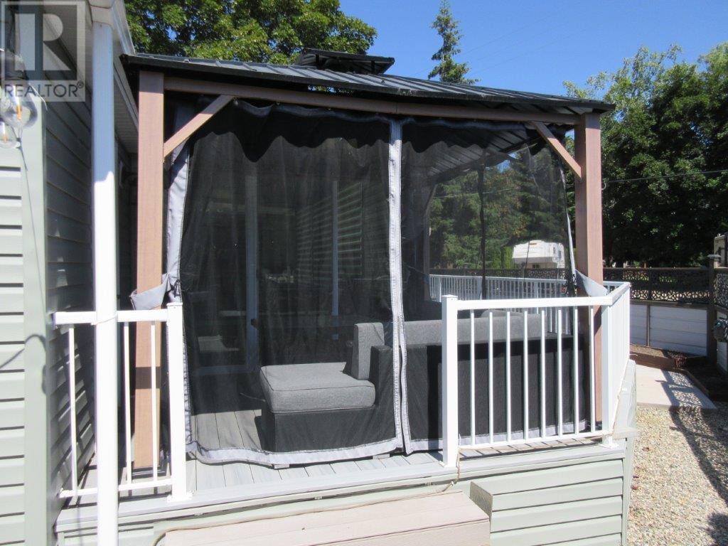 763 415 Commonwealth Road, Kelowna