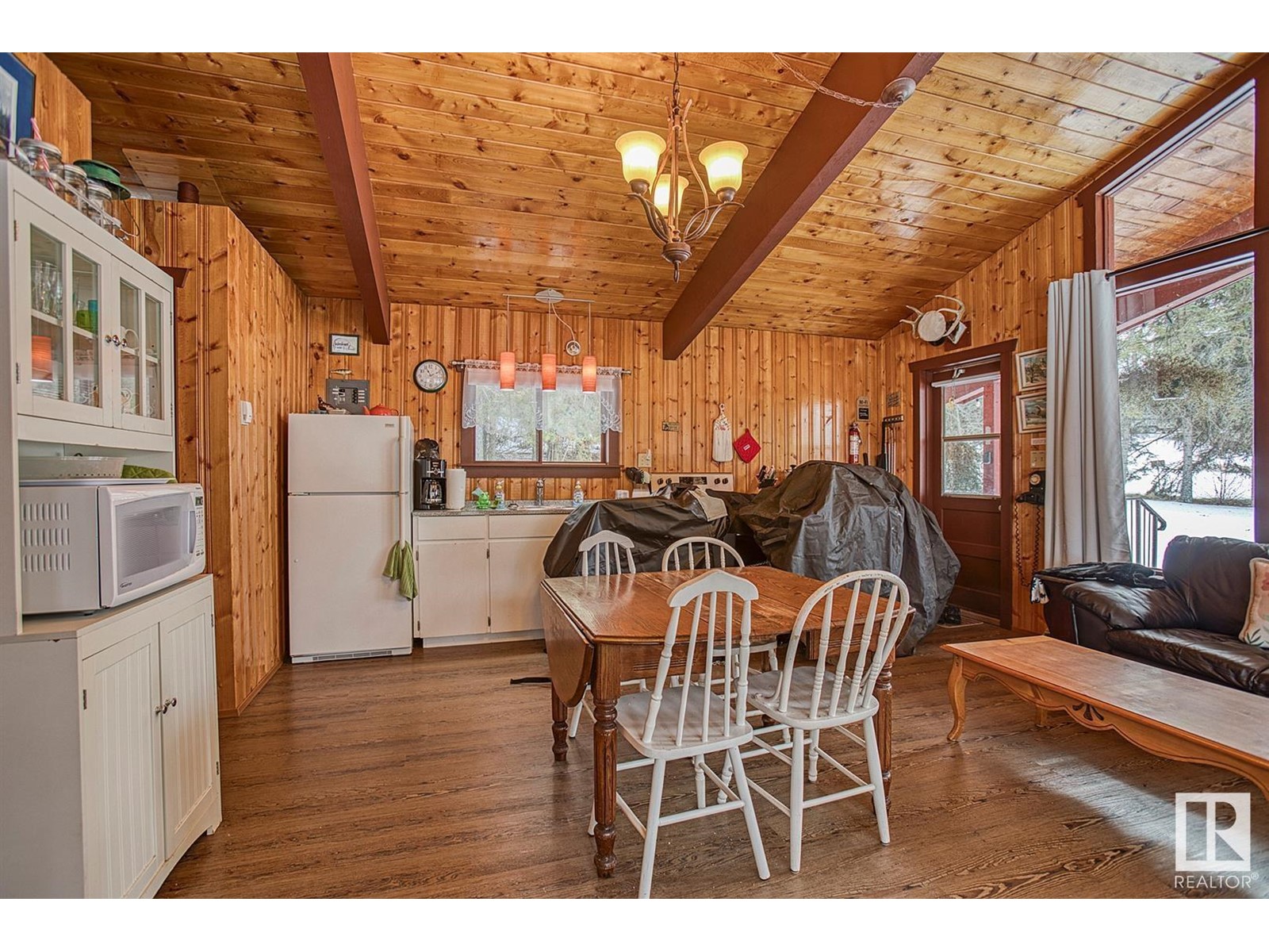 704 53102 Range Road 40, Rural Parkland County