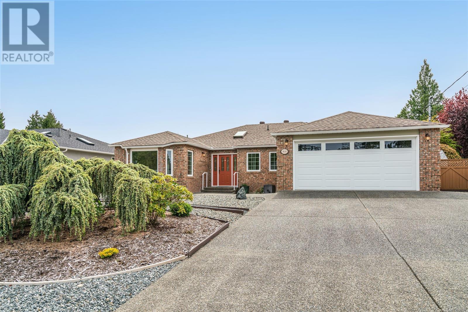 800 Mulholland Dr, Parksville