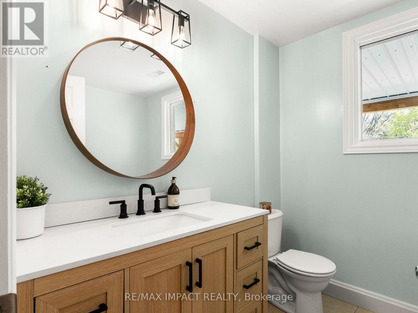 Photo 31 of 16899 Telephone Road, Quinte West ON