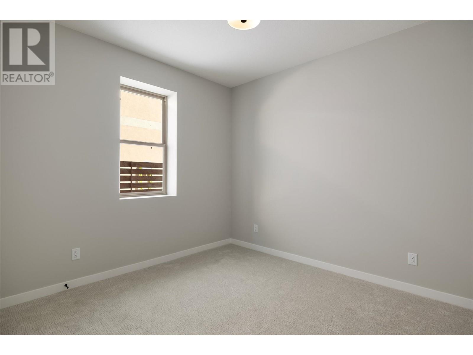 595 Vineyard Way N Unit# 9, Vernon