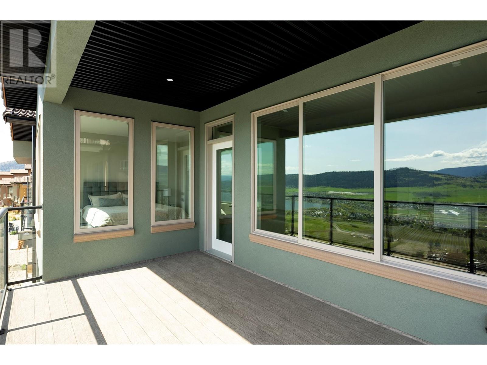 595 Vineyard Way N Unit# 9, Vernon
