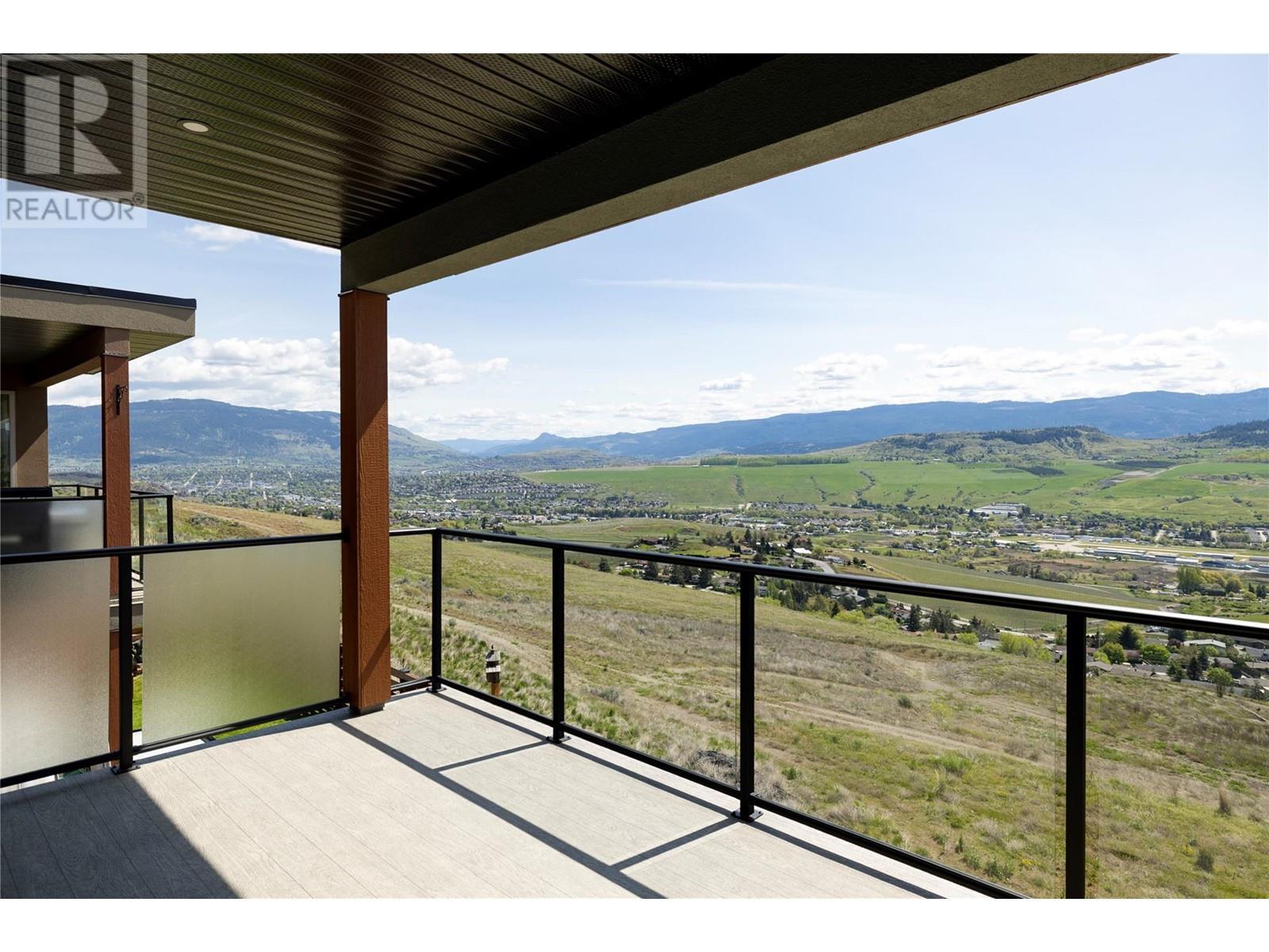 595 Vineyard Way N Unit# 9, Vernon