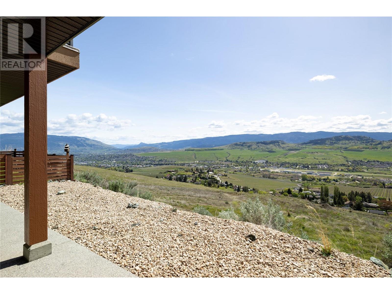 595 Vineyard Way N Unit# 9, Vernon